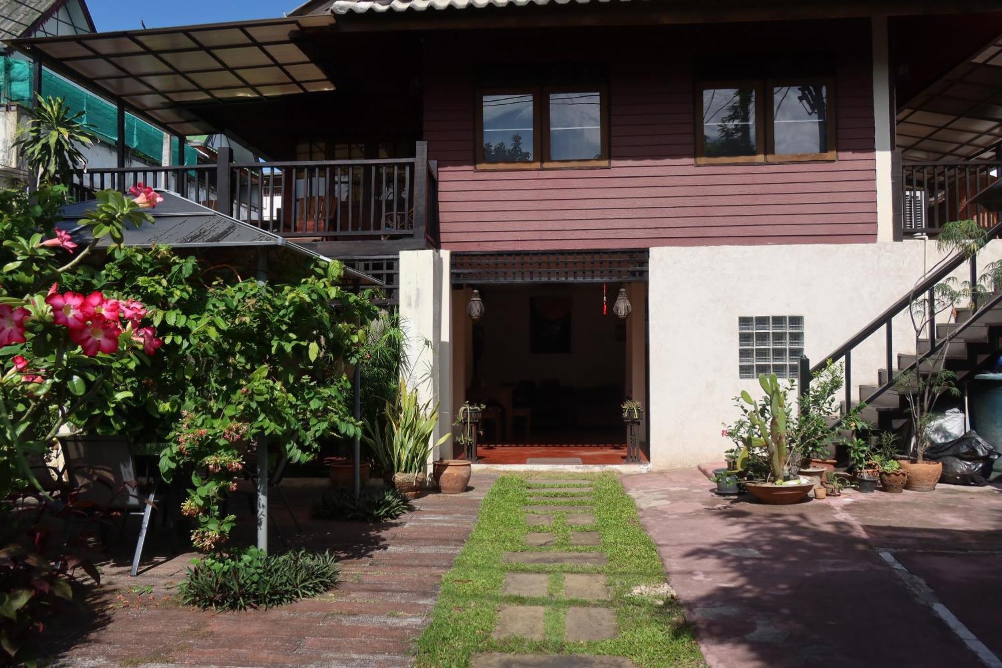 Banjai Garden Guesthouse Chiang Mai Exterior foto